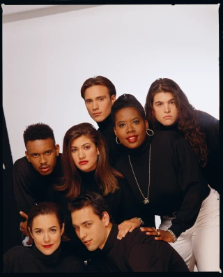  Ein 1992 gegossenes Foto von "The Real World." 