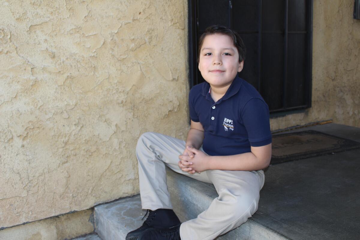 Óscar Pérez II hopes President Biden reads his letter to address the issues of racism and bullying in the United States.