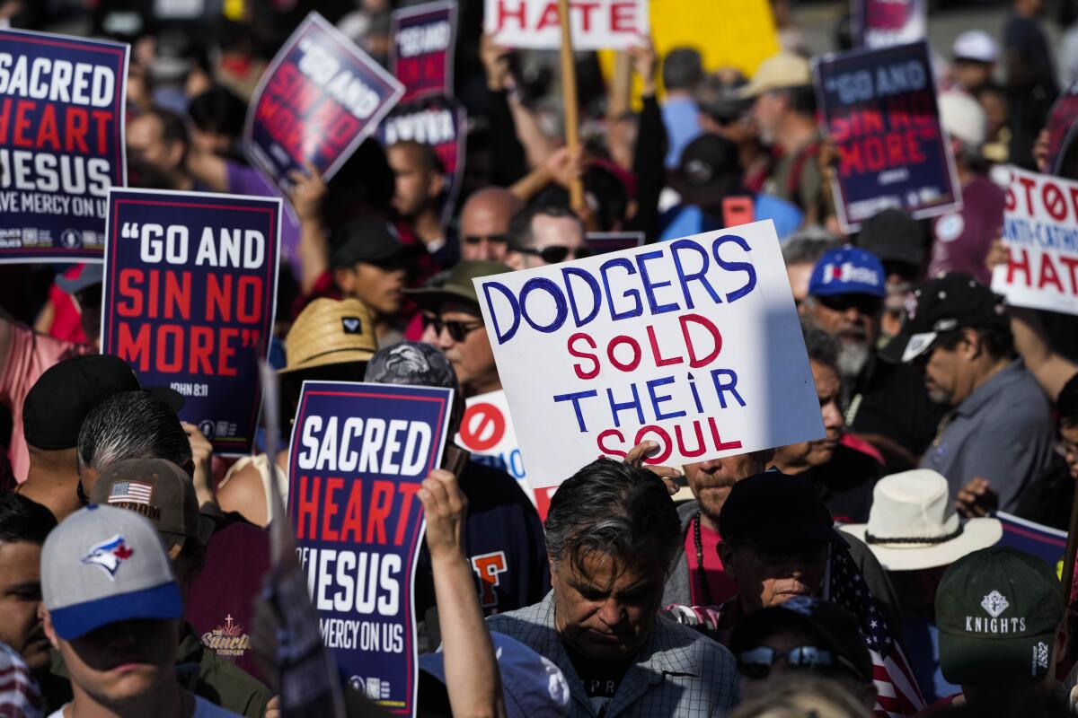 Plenty of Dodgers fans in San Diego County! Love it! : r/Dodgers