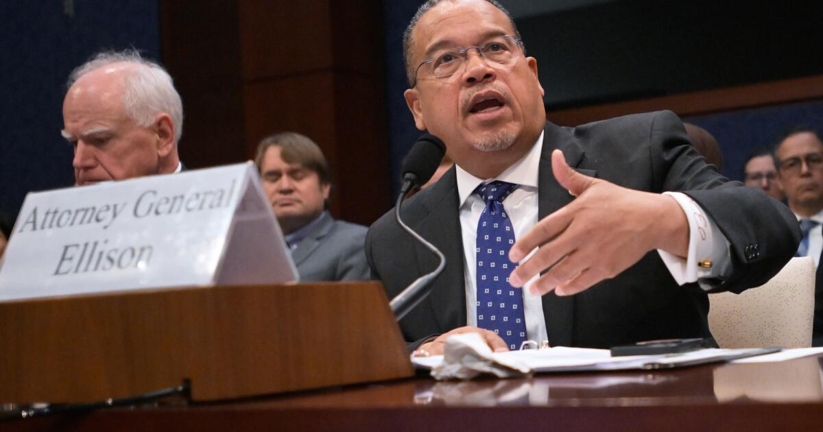 Le juge rejette le procès du DOJ concernant les frais de scolarité non documentés du Minnesota