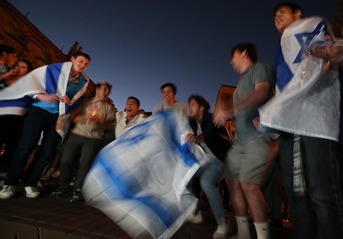 USC students attend vigil on campus in support of Israel.
