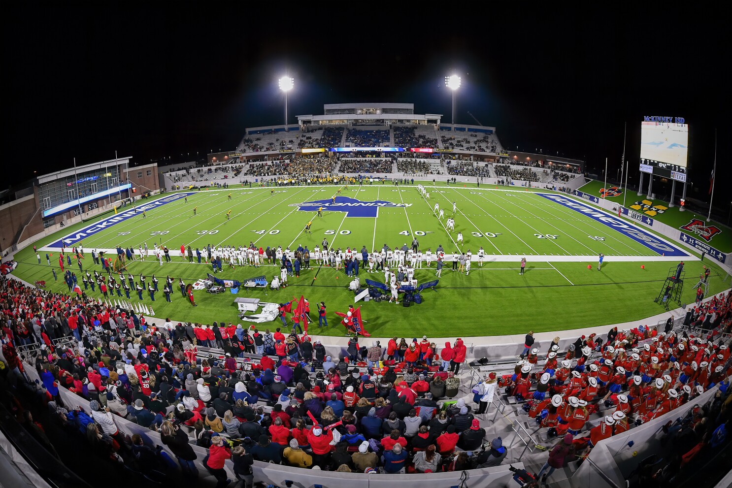 Texas Football Gets Bigger Better With California Invasion Los Angeles Times Texas High School Football State Championship 2022