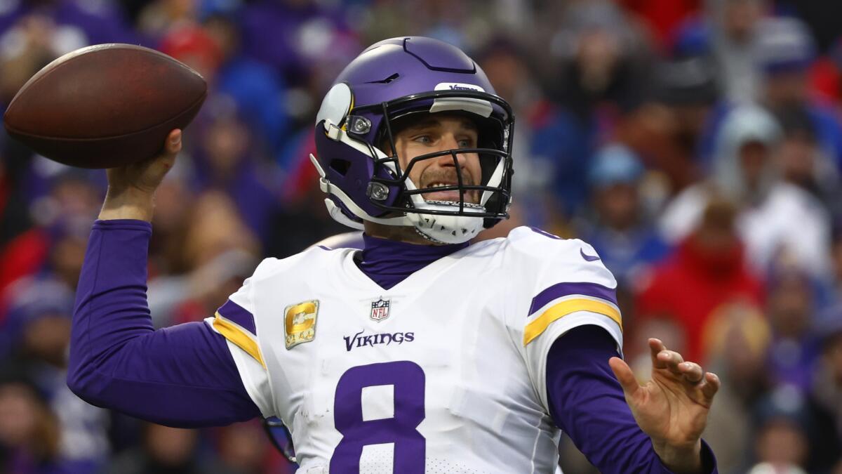 NFL Week 11 expert picks: Vikings-Cowboys, Chiefs-Chargers - Sports  Illustrated