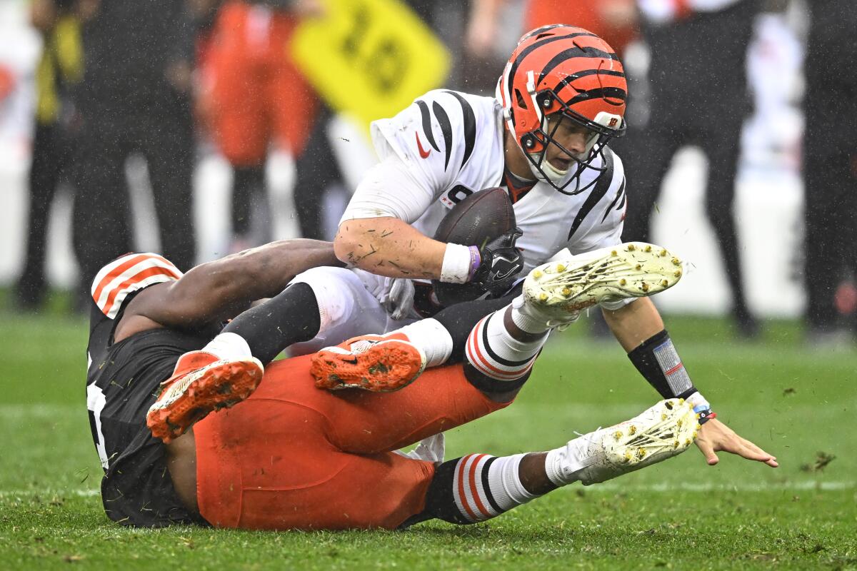 Don't worry, Joe Burrow says. Bengals are better than they showed in  embarrassing loss to Browns - The San Diego Union-Tribune