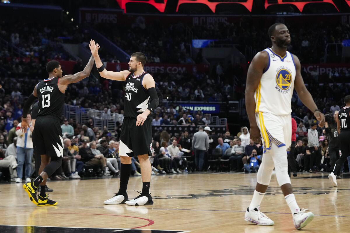 NBA: Curry iguala marca de Chamberlain, mas Warriors perdem para os  Clippers