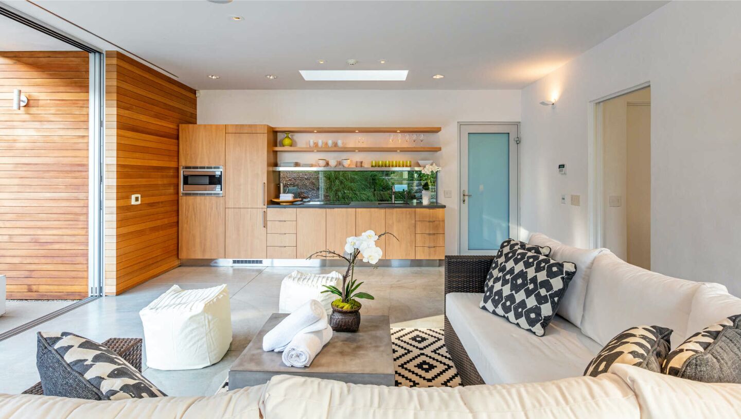 The guesthouse living room.