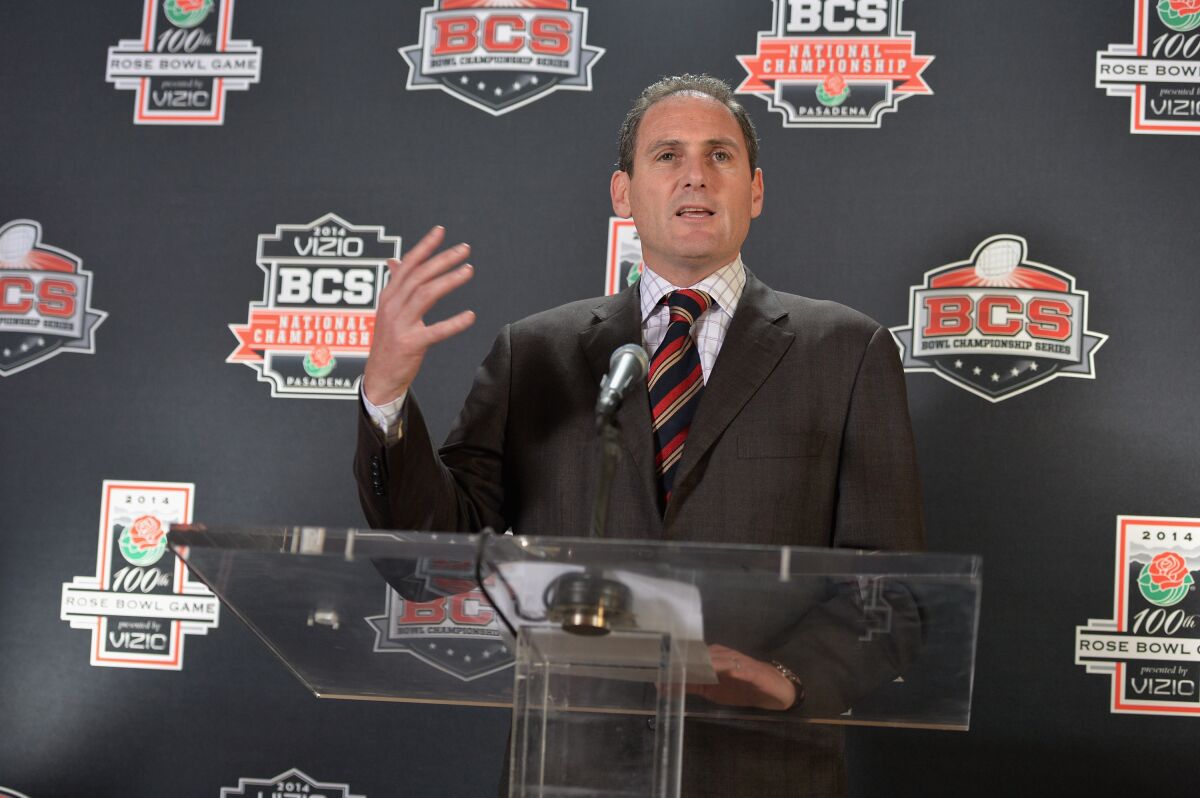 Pac-12 Commissioner Larry Scott speaks during Rose Bowl news conference.
