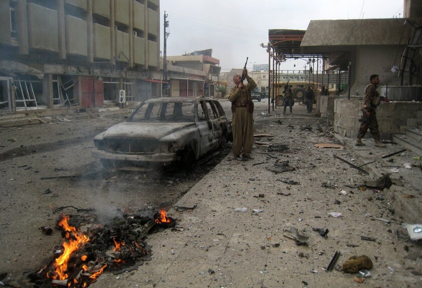 Islamic State attacks Iraq's oil-rich northern city of Kirkuk - Los ...