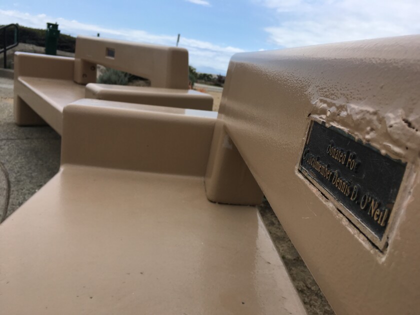 Memorial bench