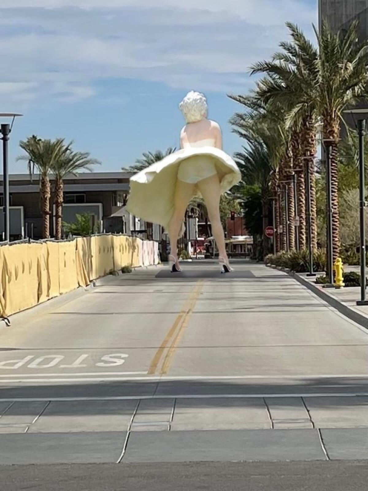Opponents of the "Forever Marilyn" sculpture Photoshopped its image to scale on Museum Way