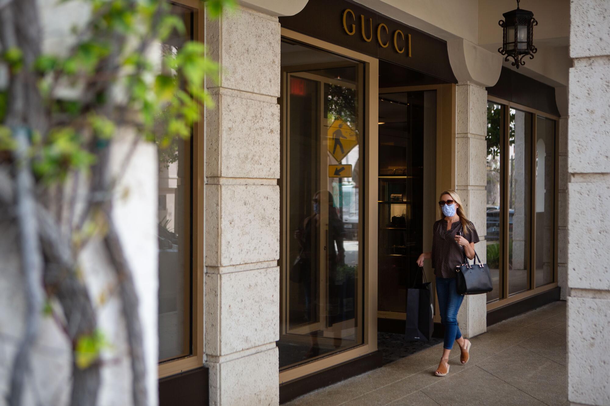 Palm Beach's Louis Vuitton store on Worth Avenue will remain open