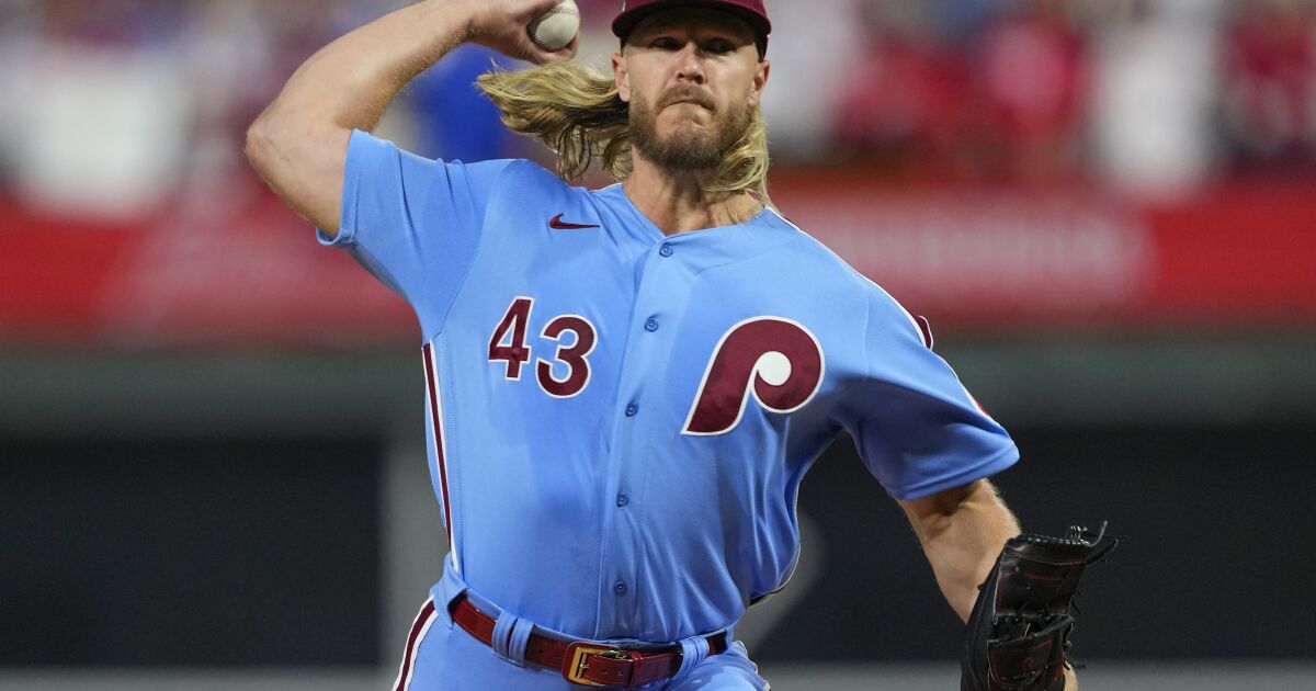 Dodgers agree to one-year contract with pitcher Noah Syndergaard
