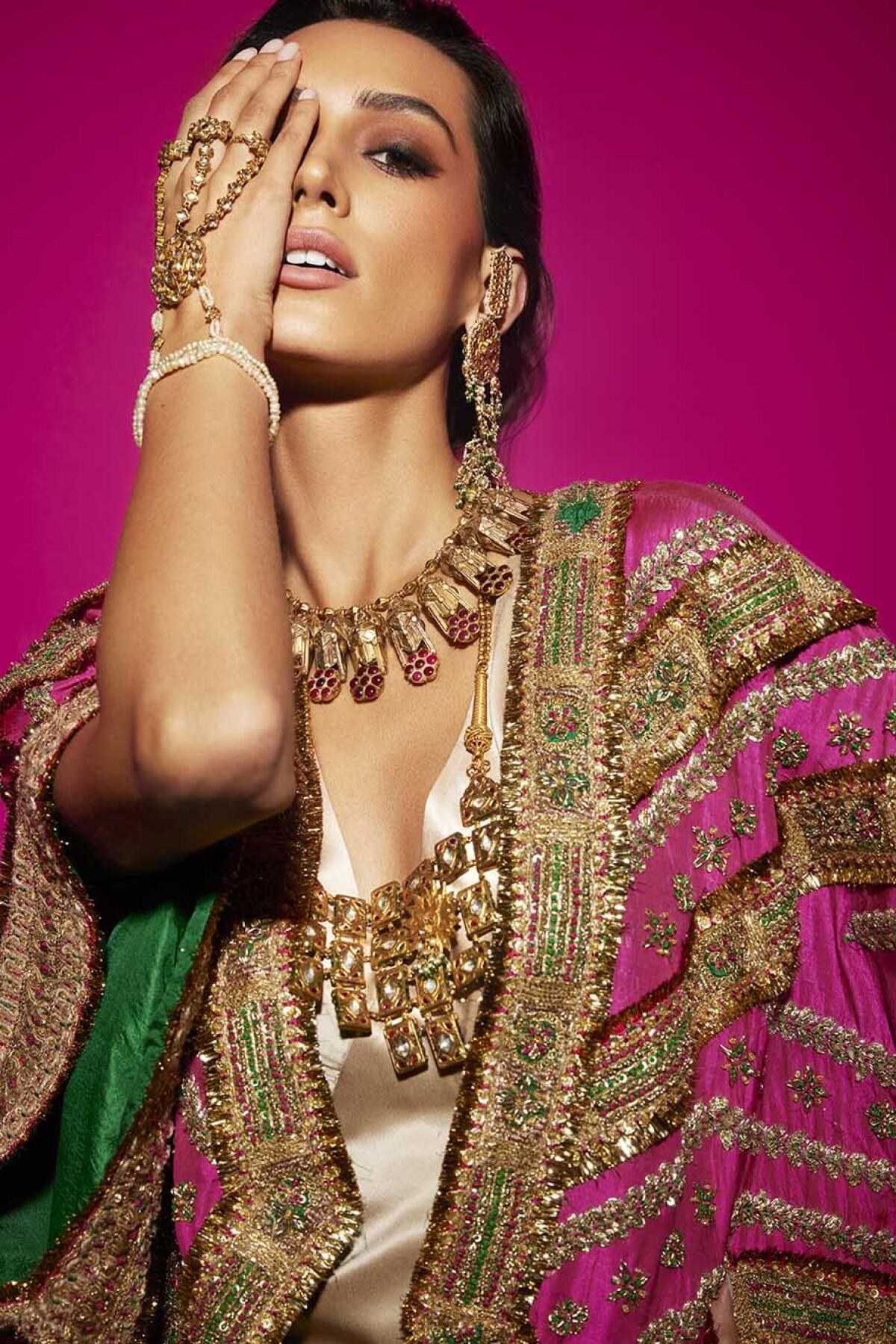 What to Wear to an Indian Wedding Ceremony - Los Angeles Times What to Wear to an Indian Wedding Ceremony - Los Angeles Times