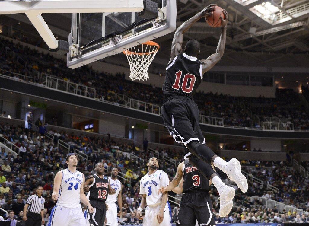 Saint Louis 64, New Mexico State 44