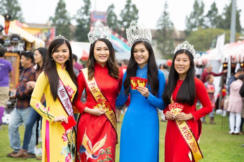Miss Vietnam of San Diego winners at a past edition of San Diego Tết Festival.