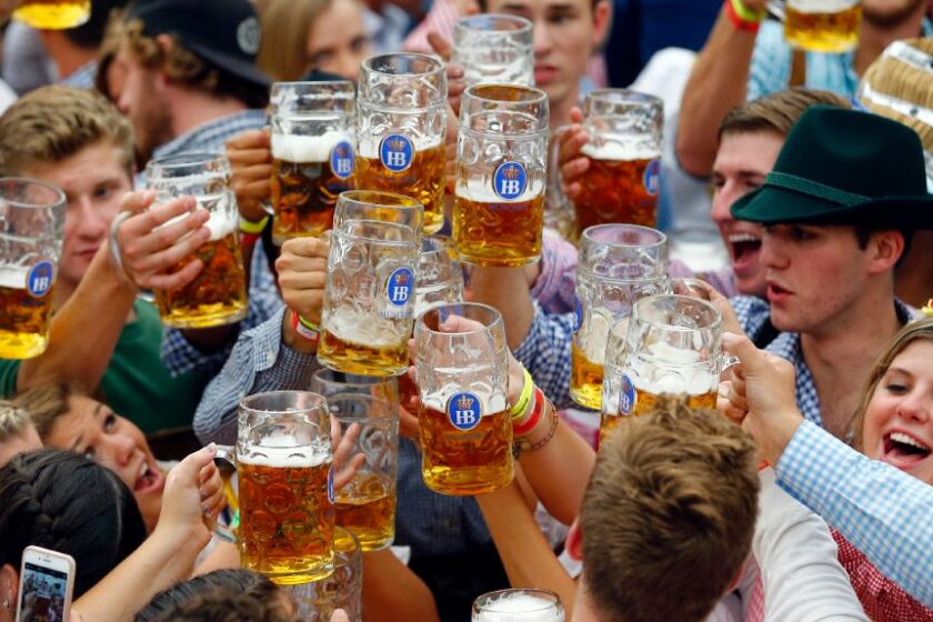 What's the relationship between alcohol and sex? A Swiss study involving beer-drinking volunteers sheds light on this question.