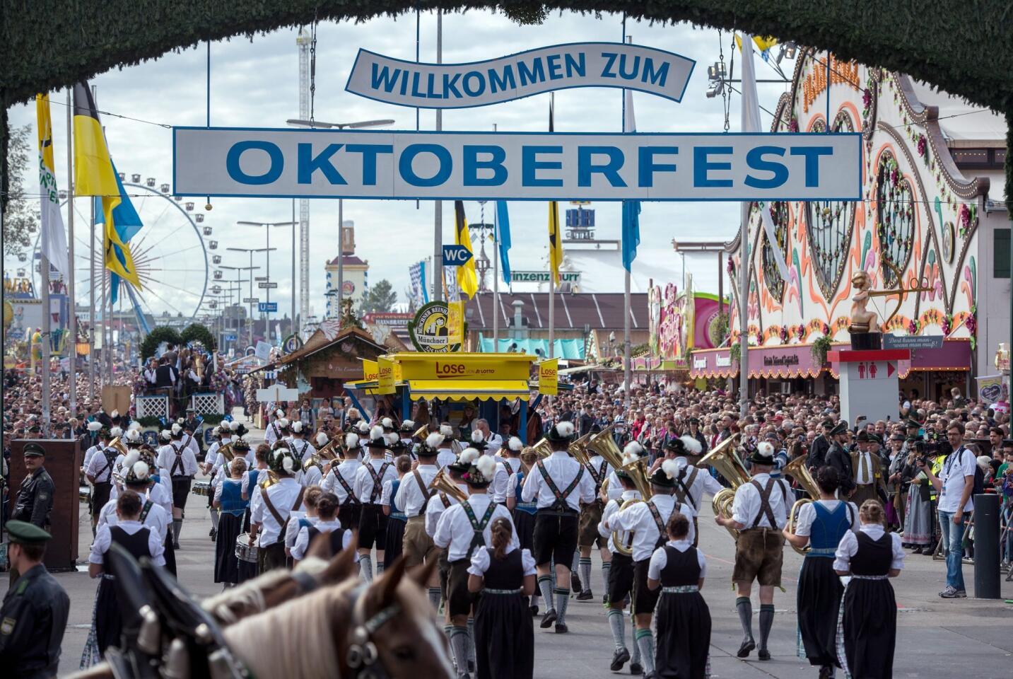 182nd Oktoberfest starts