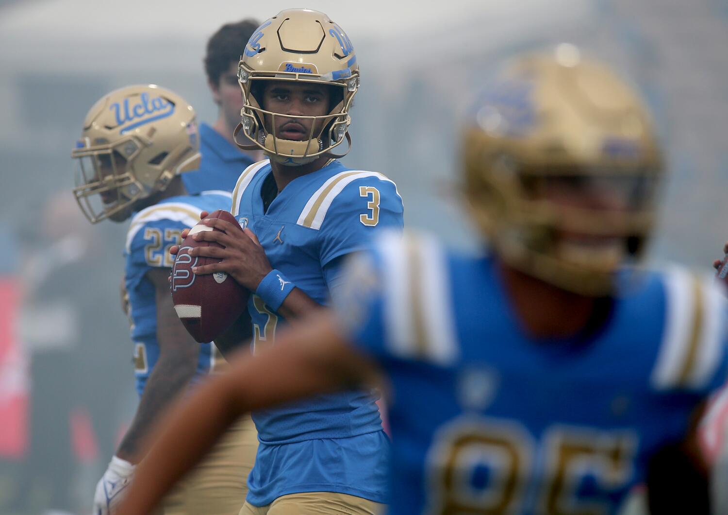 Dante Moore committed to Oregon before coming to UCLA. Now quarterback will be a Duck
