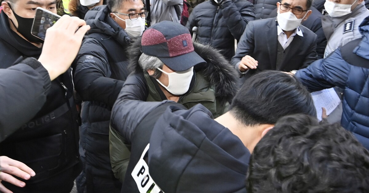A notorious child rapist was released from prison. Hordes of YouTube vigilantes awaited A notorious child rapist was released from prison. Hordes of YouTube vigilantes awaited