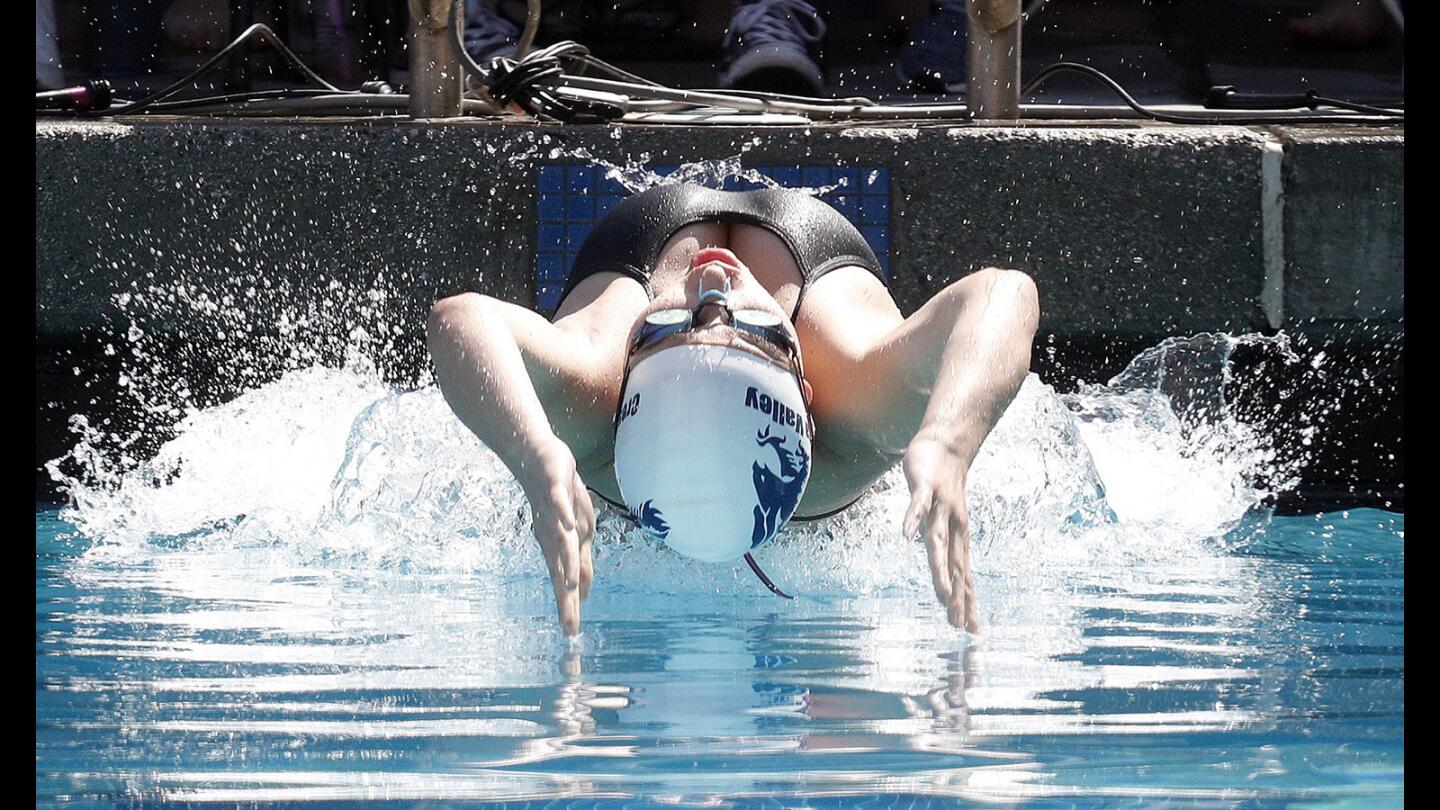 Photo Gallery: Pacific League swim finals