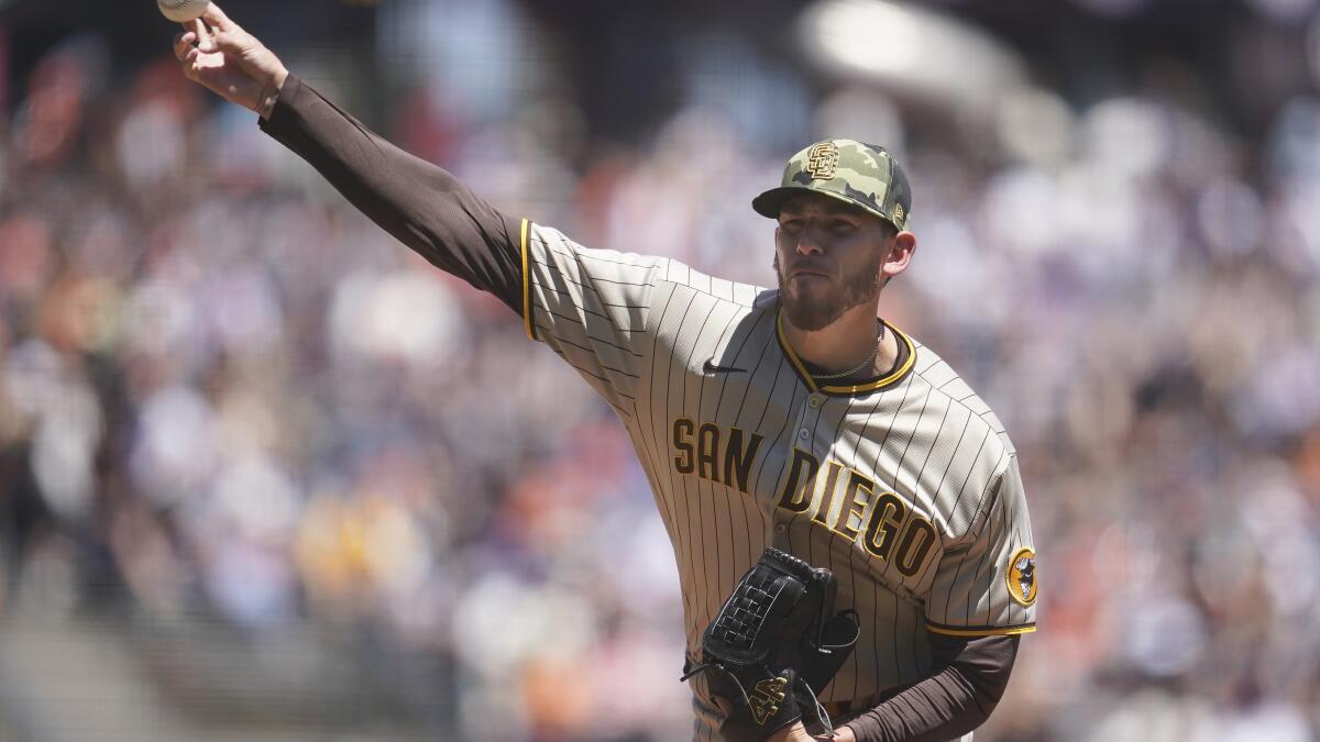 Matt Waldron gets first win as Padres take advantage of A's; Manny Machado  sits again - The San Diego Union-Tribune