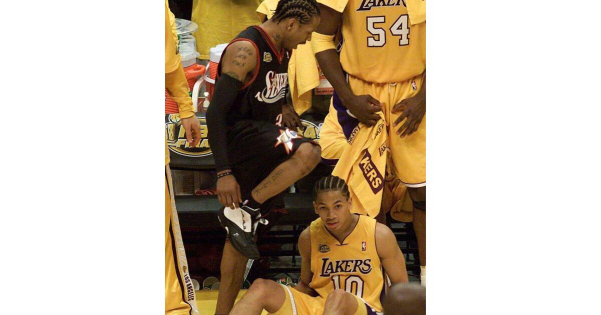 2001 Los Angeles Lakers, 2017 Warriors NBA playoffs comparison