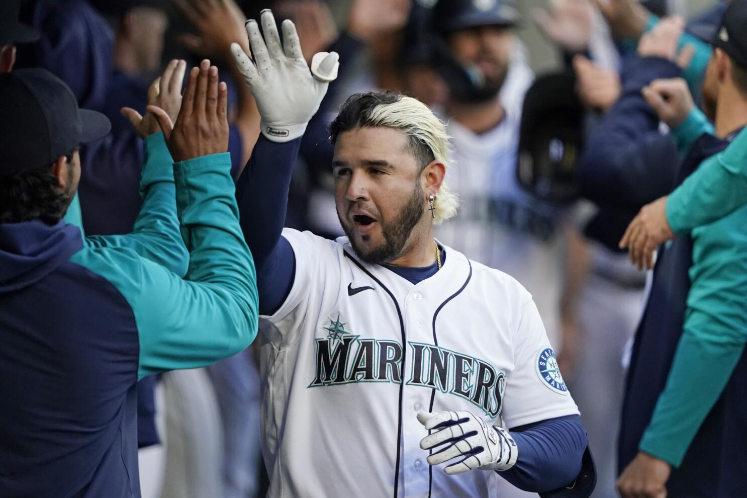 Robbie Ray backed by 3 homers as Mariners beat Rangers 6-2 - The San Diego  Union-Tribune