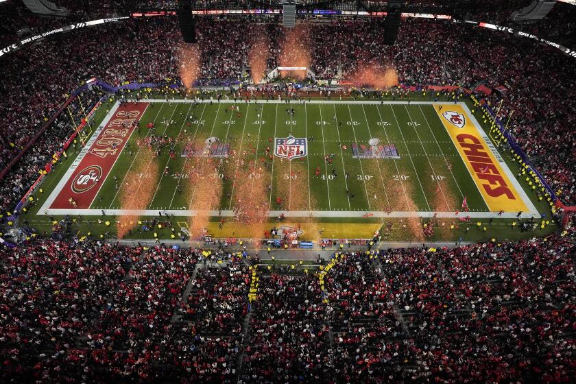 Los Chiefs de Kansas City celebran luego de su victoria sobre los 49ers de San Francisco durante el Super Bowl 58 de la NFL, el domingo 11 de febrero de 2024, en Las Vegas. (AP Foto/Godofredo A. Vásquez)