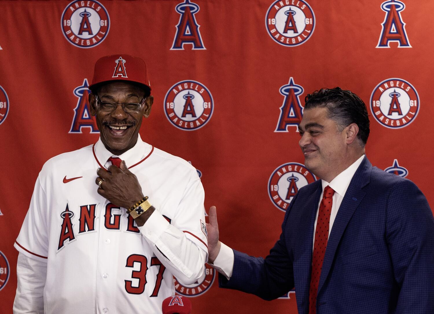 Hernández: It's going to take a lot more than Ron Washington's enthusiasm to fix Angels