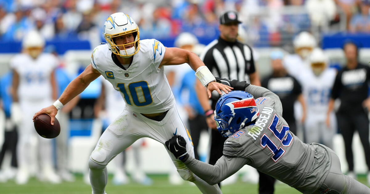 Chargers caem para 0-3 depois de perder cinco turnovers na derrota do Bills