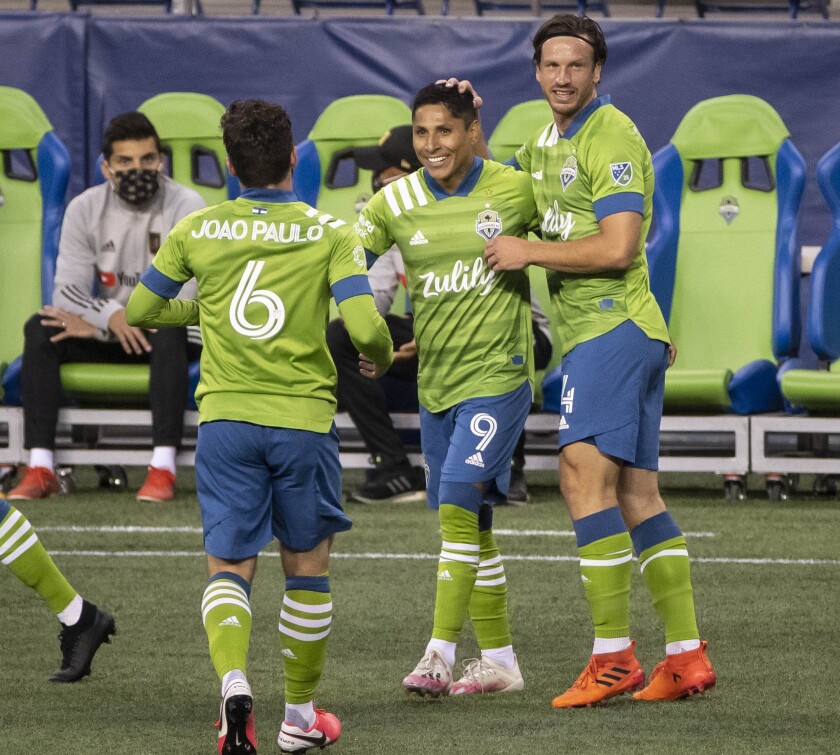 morris scores twice sounders return home and top lafc 3 1 the san diego union tribune morris scores twice sounders return