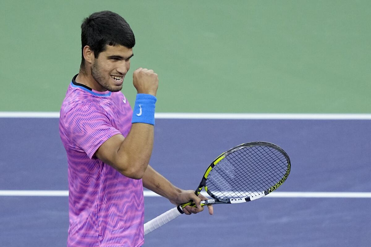 Carlos Alcaraz to face Daniil Medvedev in BNP Paribas Open final - Los ...