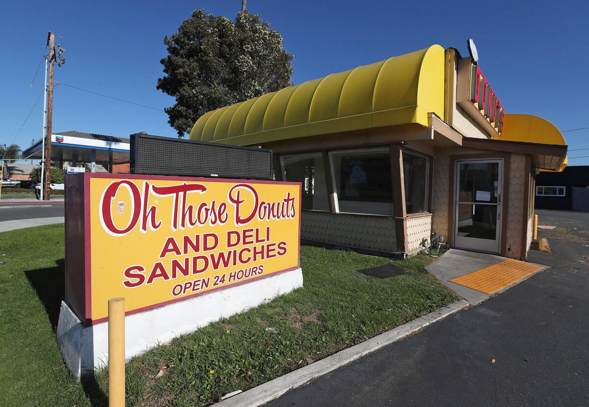 Oh Those Donuts on Newport Boulevard in Costa Mesa closed Nov. 14 after nearly four decades of service.