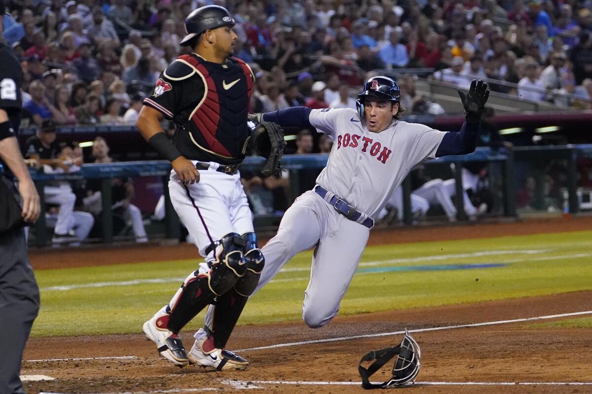 Astros buscan triunfo ante Rangers para ir otra vez a Serie