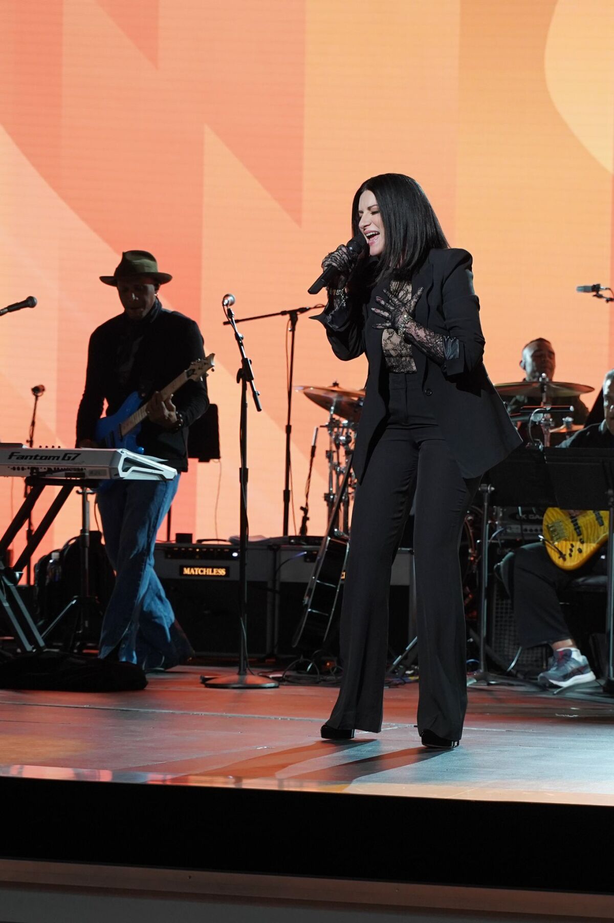 Laura Pausini fue la primera estrella