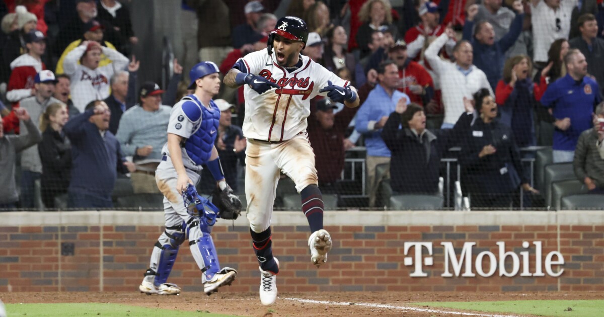 Dodgers-Braves: Chris Taylor's blunder costs L.A. in NLCS Game 1