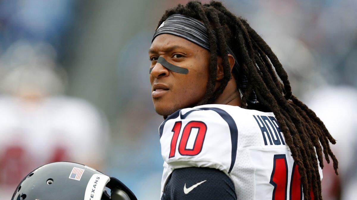 Houston Texans wide receiver DeAndre Hopkins warms up before a game against the Tennessee Titans in Nashville, Tenn. on Jan 1.