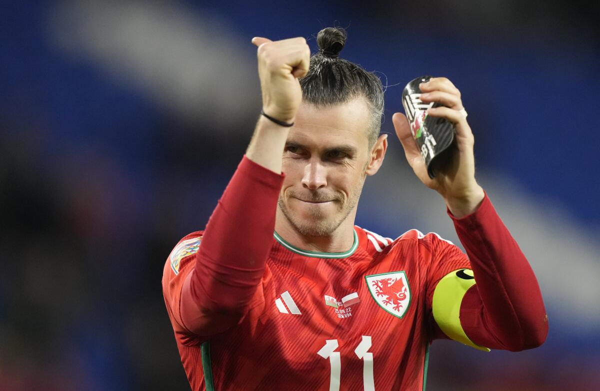 Gareth Bale included as Wales name squad for World Cup play-off