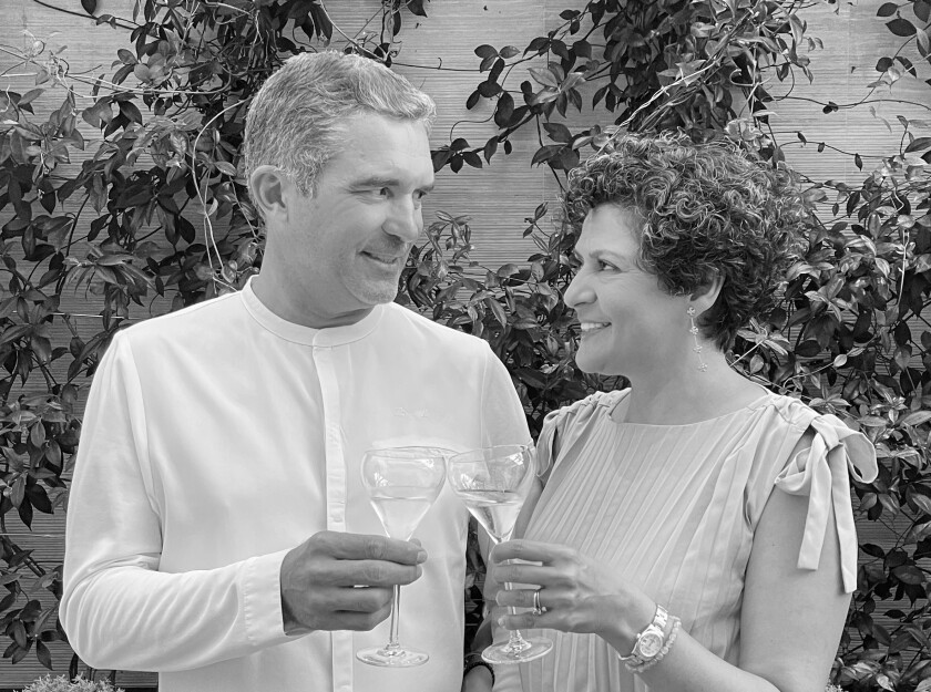 Chef Tony Esnault et propriétaire du restaurant Yasmine Sarmadi de Naif Plate.