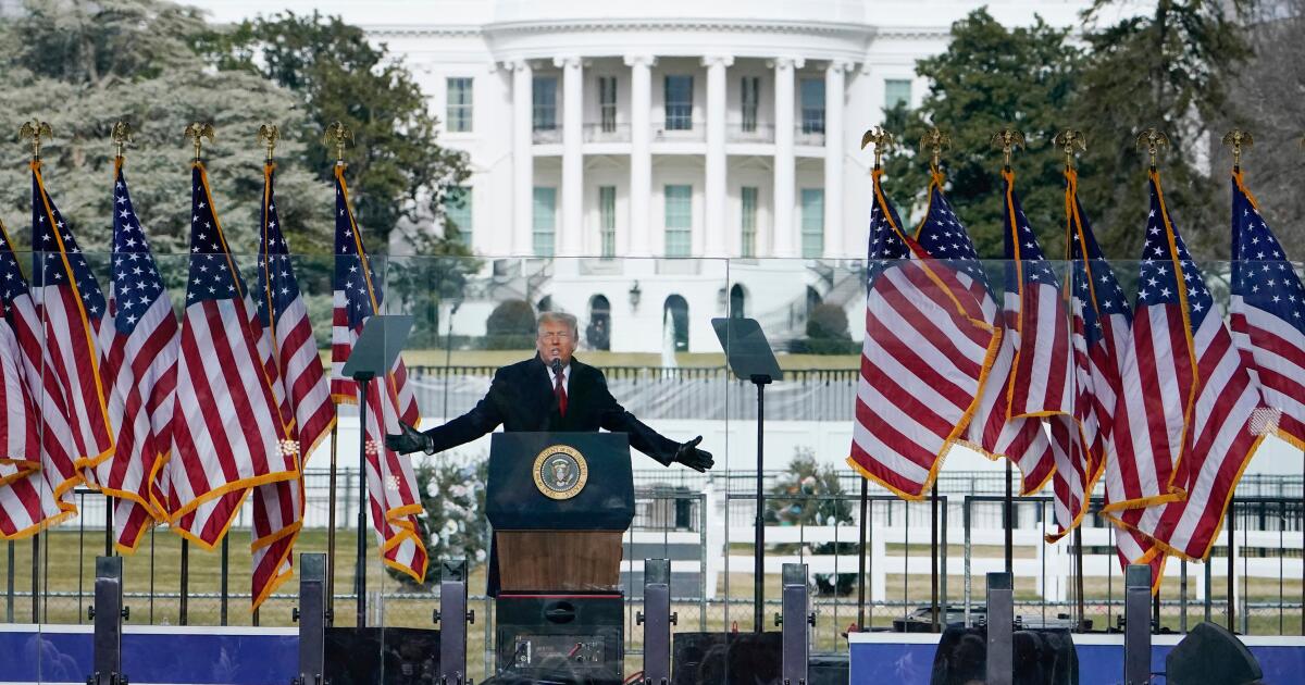 Trump ne se défendra pas contre les poursuites civiles. Son rassemblement du 6 janvier a déclenché des émeutes, selon le juge