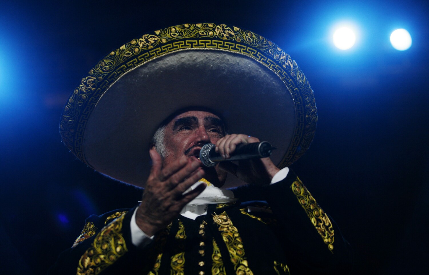 Podcast: Vicente Fernández, the King