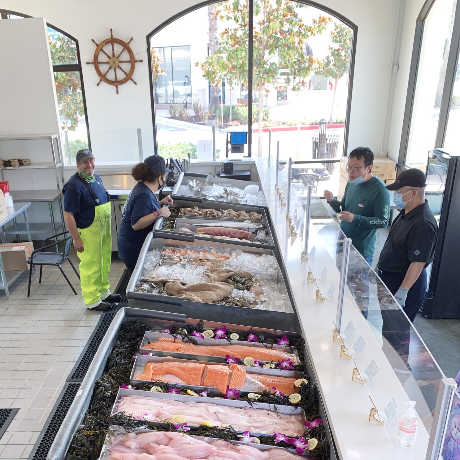 Five Oceans Fish Market opens in Carmel Valley - Del Mar Times
