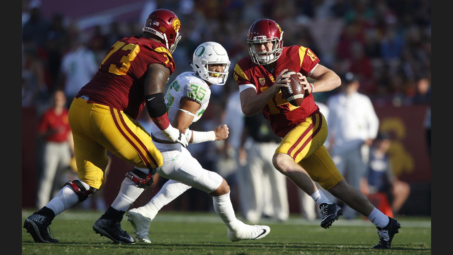 Sam Darnold, Troy Dye