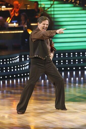 Tom DeLay exits "Dancing With the Stars"