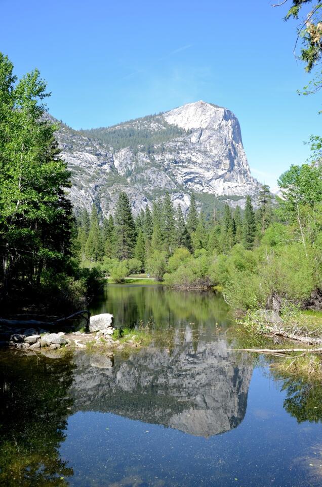 Yosemite: Rock and reflection