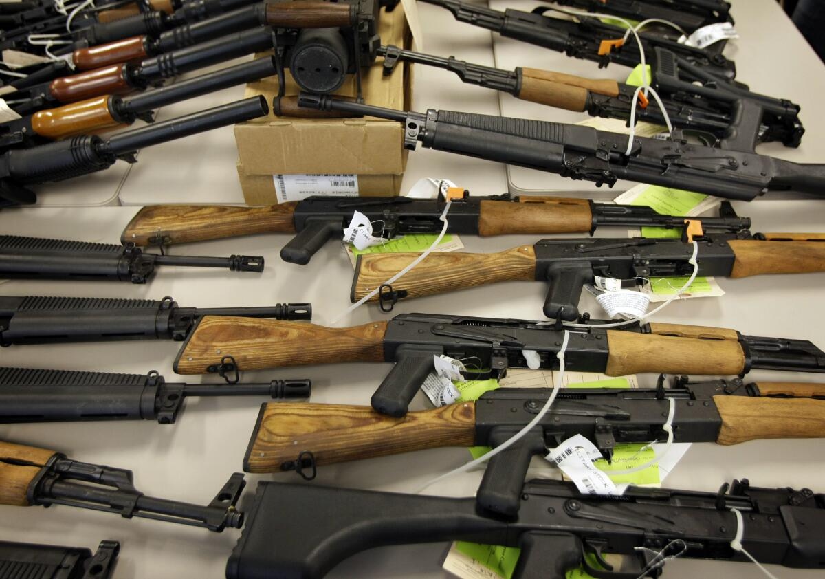 EEUU lanza campaña contra tráfico de armas en 5 ciudades