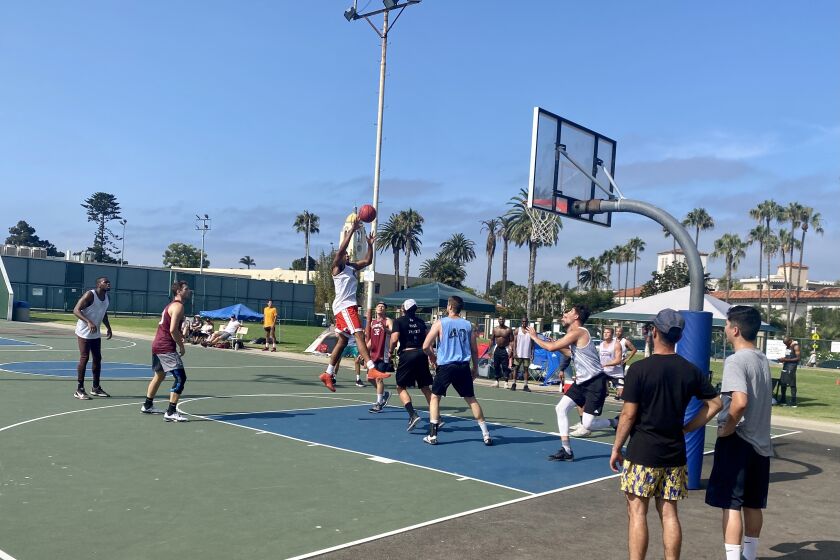 The tournament started with 16 teams, sending five players each to the La Jolla Rec Center courts for elimination play.