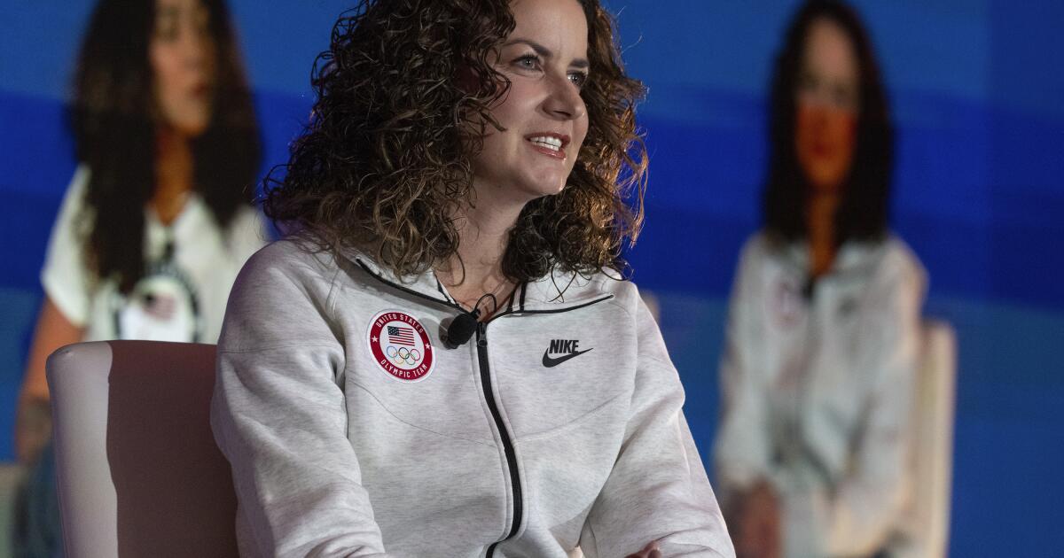 Q&A: Learn how Olympians keep their cool from Team USA's chief sports psychologist