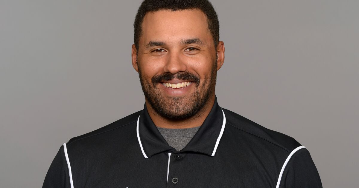 Jaguars assistant Kevin Maxen is first male NFL coach to come out as gay