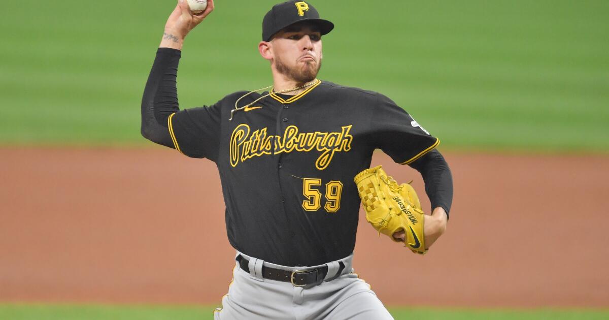 Padres bring Musgrove home in three-team trade with Pirates, Mets